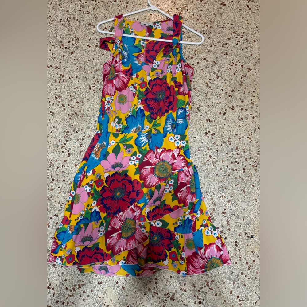 Formula joven floral dress size 10 (42)